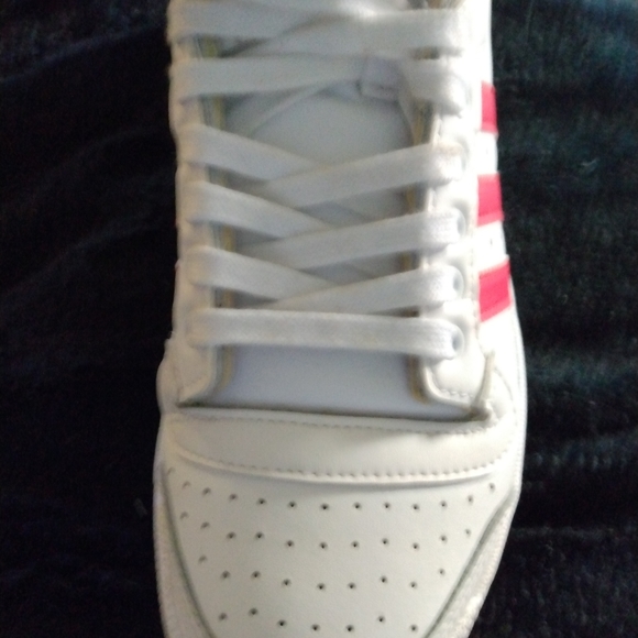 Men's Adidas sneakers - Picture 3 of 7
